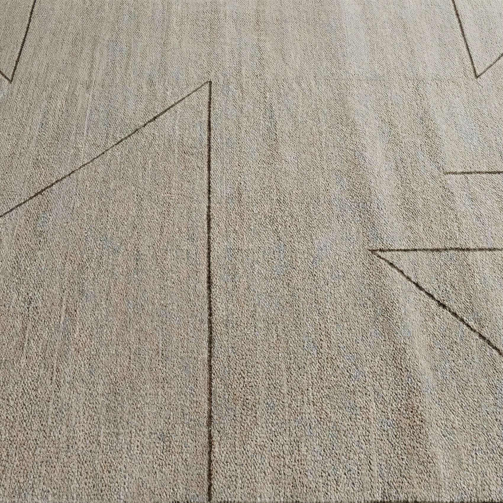 Echelon — Brown