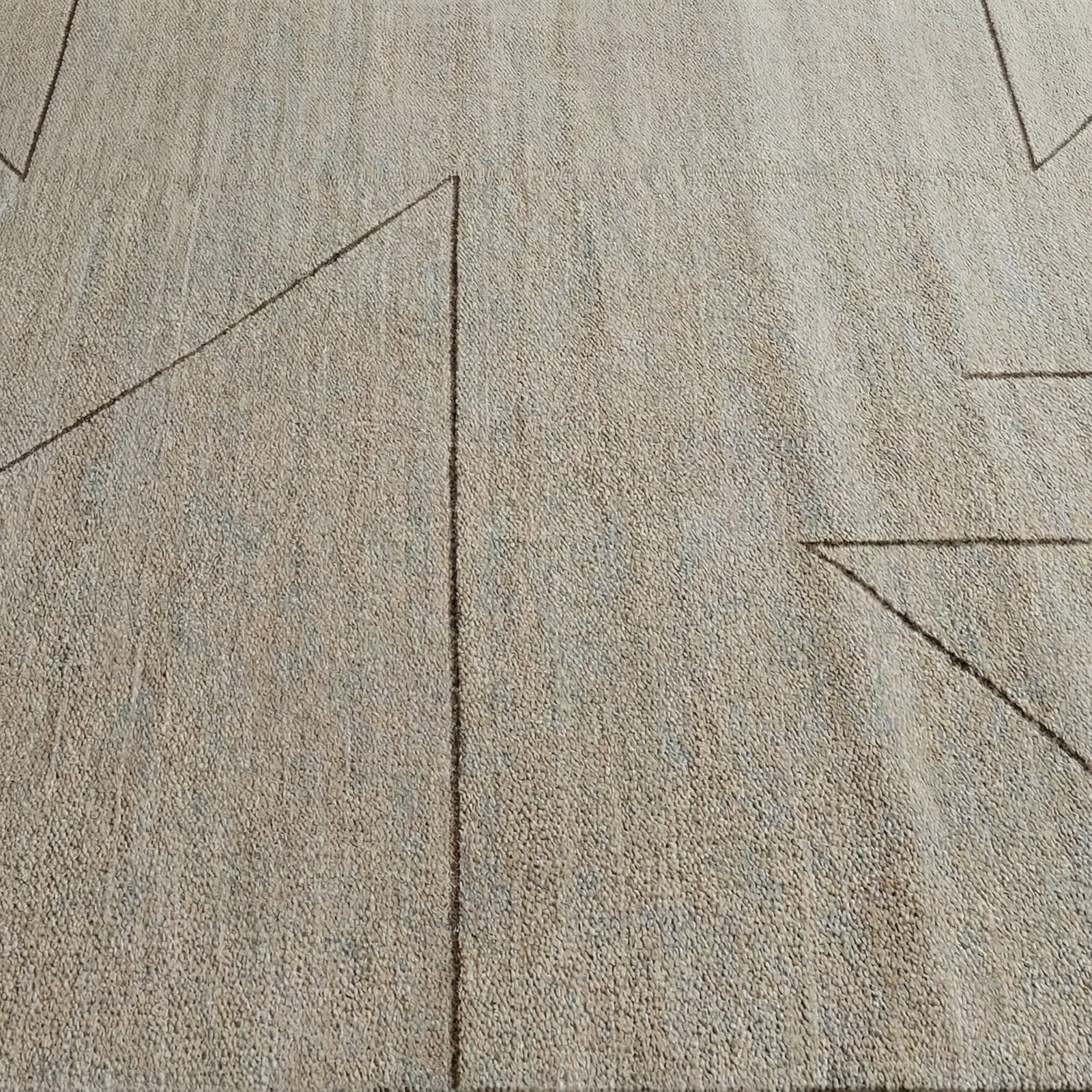 Echelon — Brown